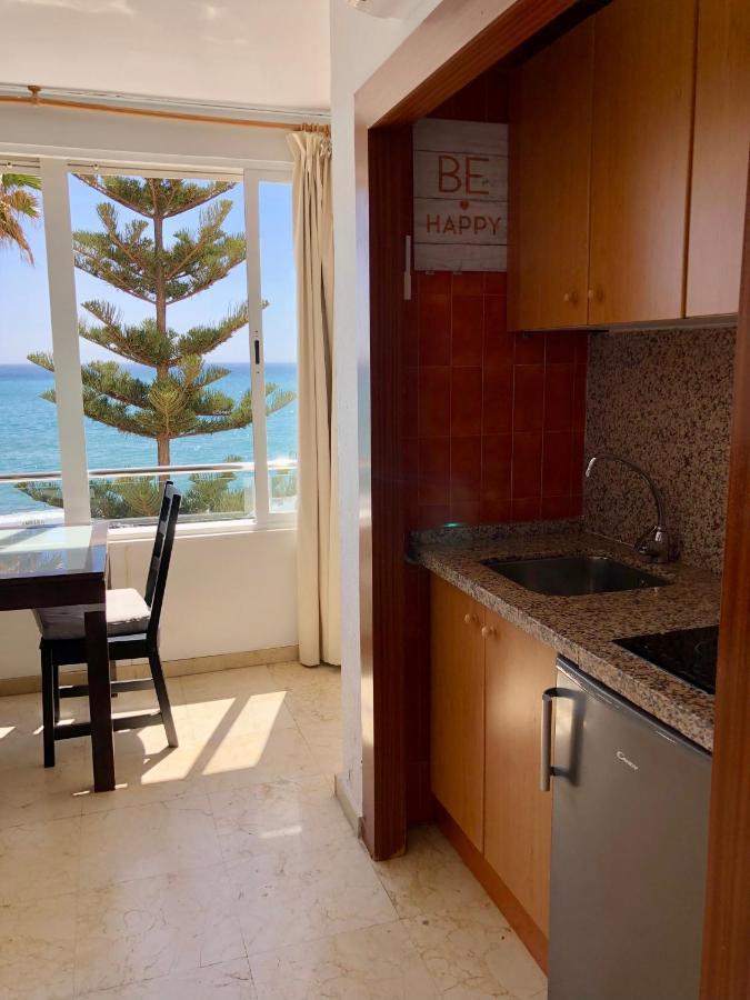 Apartamentos La Roca Costa Del Sol トレモリノス エクステリア 写真